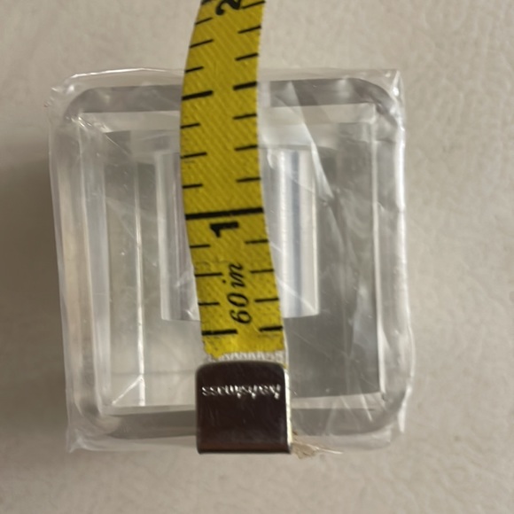 NWOT:  TWO’S COMPNY Salt & Pepper set - Picture 8 of 10